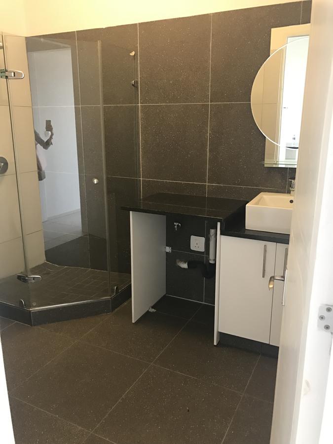 Toti Oasis Holiday Apartments Amanzimtoti Exteriör bild